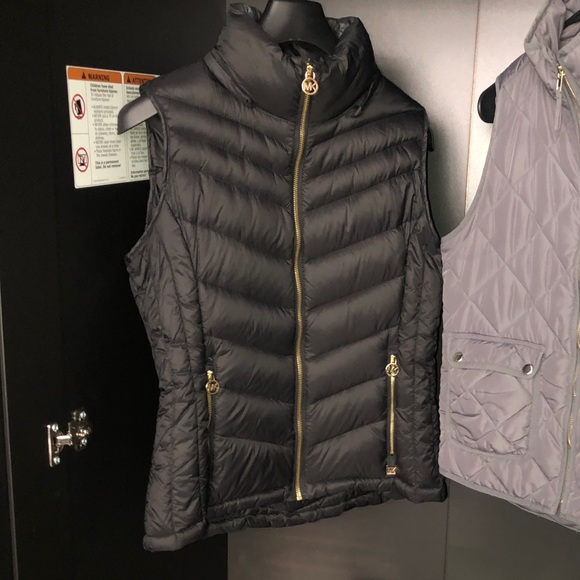 michael kors ultra lightweight down fill jacket